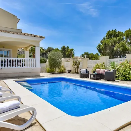 Guzman - Andrea Villa *